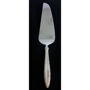 Vintage Lunt Sterling Silver Lace Point Cake/Pie Server